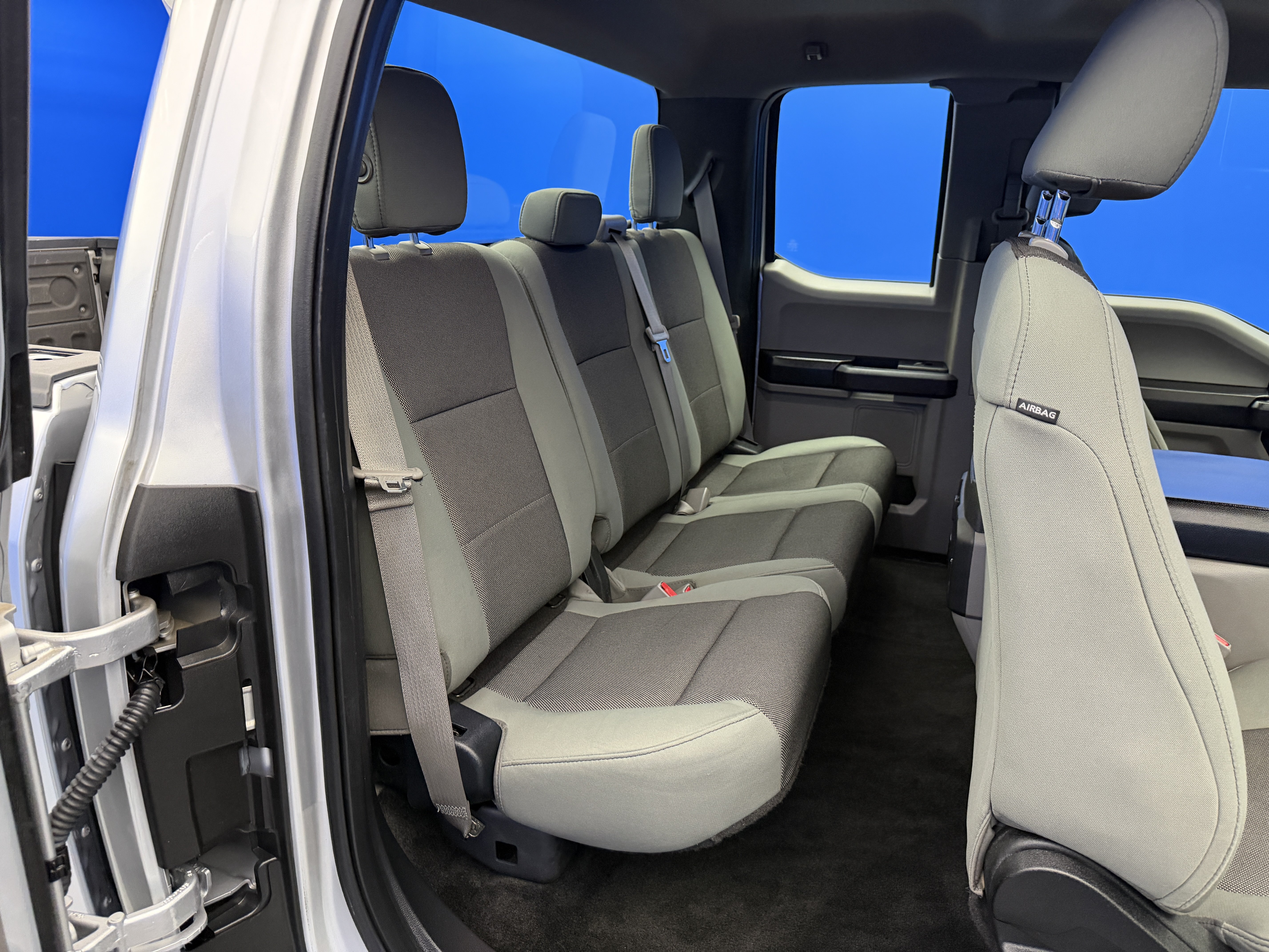 Used 2017 Ford F150 XL w/ Equipment Group 101A Mid AWD/4WD image 25