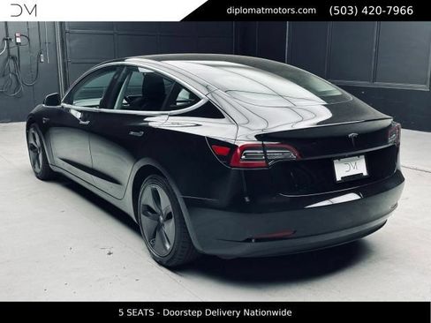 Used 2018 Tesla Model 3 Long Range RWD image 5