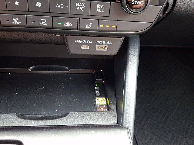 New 2026 Subaru Outback Limited AWD/4WD image 17