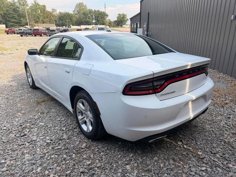 Used 2021 Dodge Charger SXT w/ Leather Interior Group RWD image 6