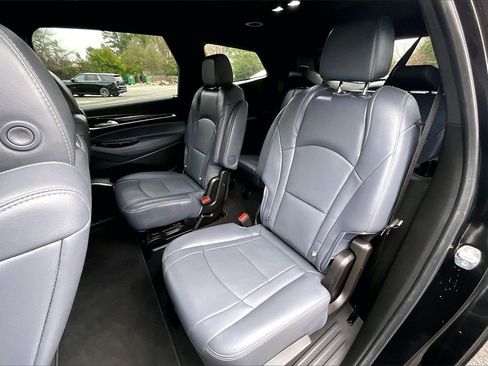 Certified 2022 Buick Enclave Essence w/ Experience Buick Package image 20