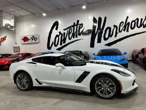 Used 2016 Chevrolet Corvette Z06 w/ 3LZ Preferred Equipment Group image 25