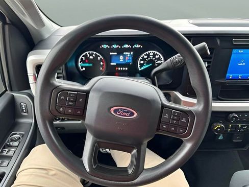 Used 2023 Ford F250 XLT image 12
