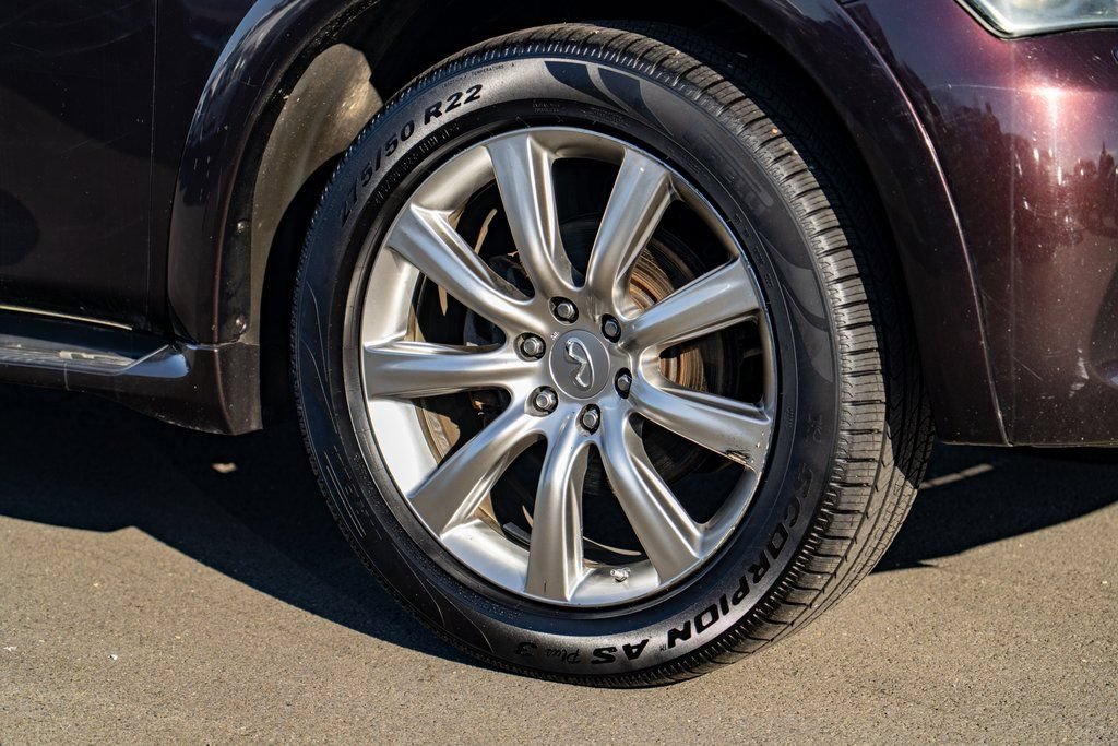 Used 2012 INFINITI QX56 4WD image 7