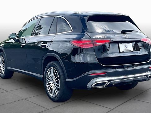 Used 2025 Mercedes-Benz GLC 300 image 12