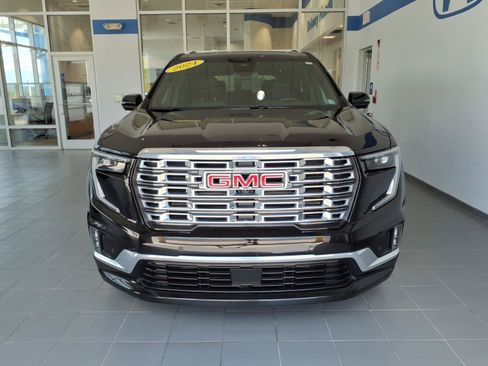 Used 2024 GMC Acadia Denali w/ Super Cruise Package AWD/4WD image 2