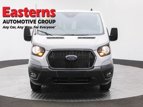 Used 2024 Ford Transit 250 Low Roof w/ Exterior Upgrade Package RWD image 2