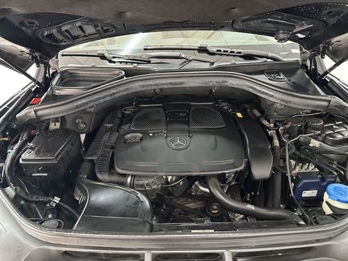 Used 2014 Mercedes-Benz ML 350 2WD image 28