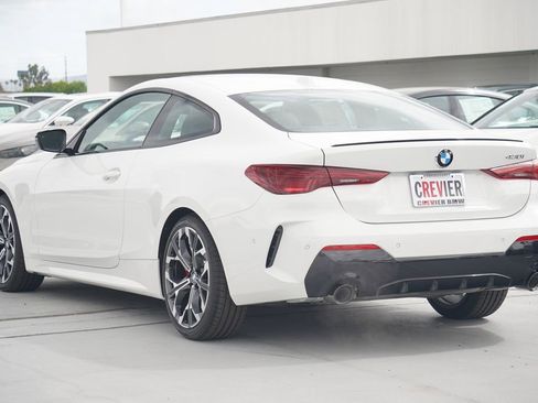Used 2026 BMW 430i Coupe w/ M Sport Package RWD image 7