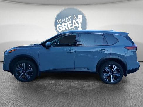 Used 2025 Nissan Rogue SL w/ SL Premium Package FWD image 7
