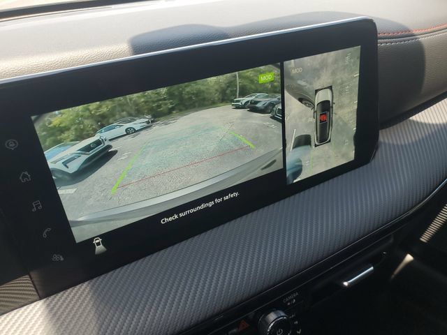 Used 2025 Nissan Kicks SR FWD image 21