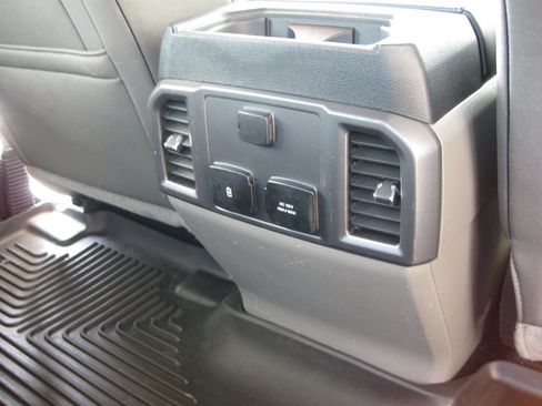 Used 2017 Ford F150 XLT w/ Equipment Group 302A Luxury RWD image 26