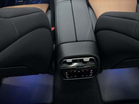 New 2026 Mercedes-Benz E 53 AMG e 4MATIC Sedan image 23