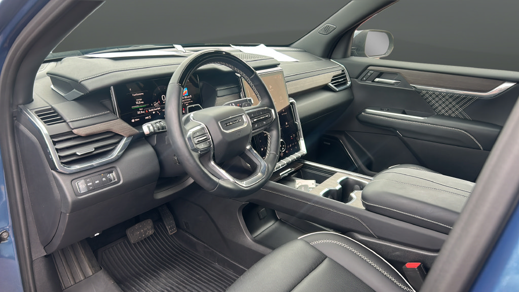 Certified 2026 GMC Acadia Denali w/ Super Cruise Package AWD/4WD image 10