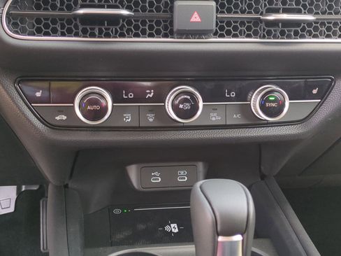 New 2026 Honda HR-V EX-L image 12