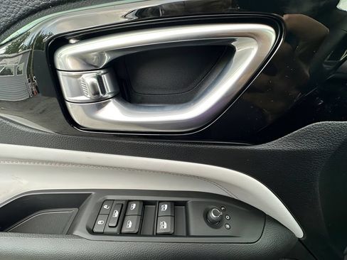 New 2026 Jeep Compass Limited AWD/4WD image 13