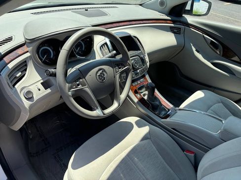 Used 2010 Buick LaCrosse CX FWD image 8