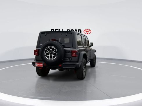 Used 2024 Jeep Wrangler Unlimited Rubicon image 8