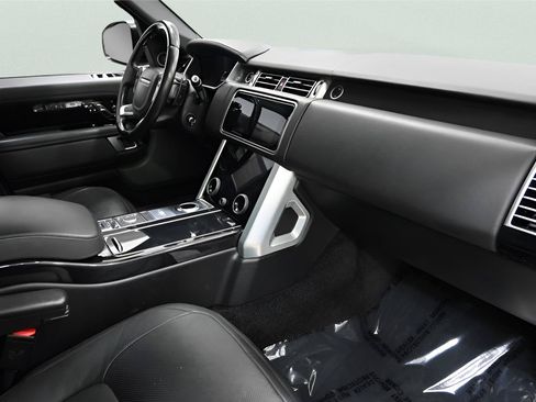 Used 2019 Land Rover Range Rover Supercharged AWD/4WD image 22