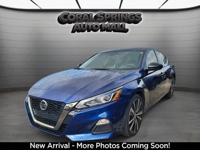 Used 2022 Nissan Altima 2.5 SR