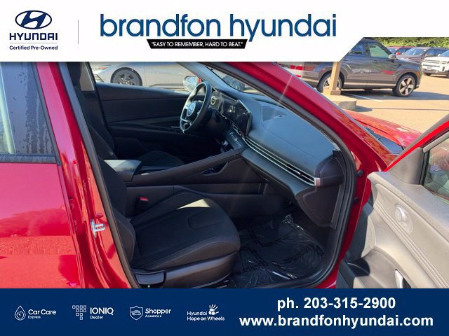 Used 2023 Hyundai Elantra SEL w/ Convenience Package FWD image 26