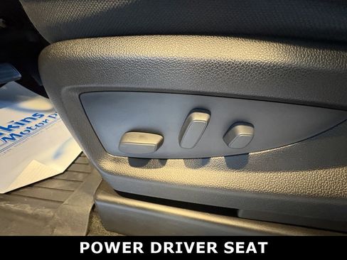 Used 2018 GMC Sierra 1500 SLE w/ SLE Value Package image 18