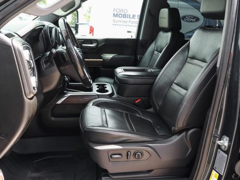 Used 2022 GMC Sierra 3500 Denali AWD/4WD image 23