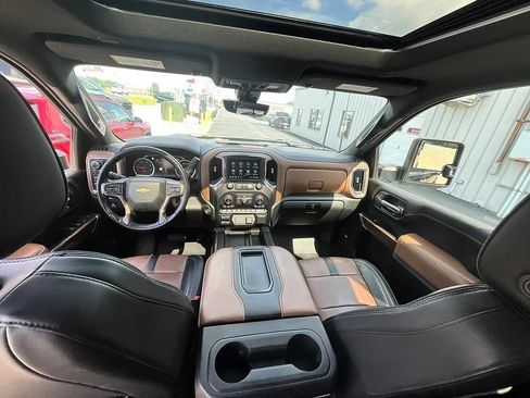 Used 2021 Chevrolet Silverado 3500 High Country w/ Z71 Off-Road Package AWD/4WD image 36