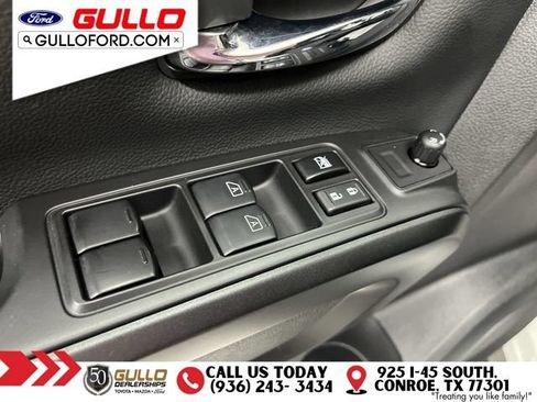 Used 2023 Nissan Titan PRO-4X w/ Pro-4x Convenience Package AWD/4WD image 21