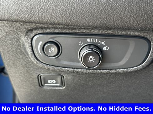 Used 2024 GMC Terrain SLE w/ Driver Convenience Package FWD image 25