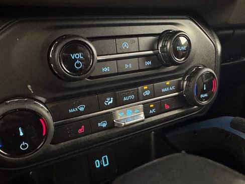 Used 2022 Ford Bronco Wildtrak AWD/4WD image 26