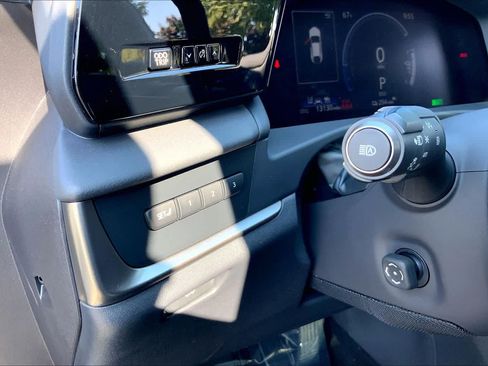 Used 2024 Lexus RZ 300e Premium w/ Accessory Package (2T) FWD image 34