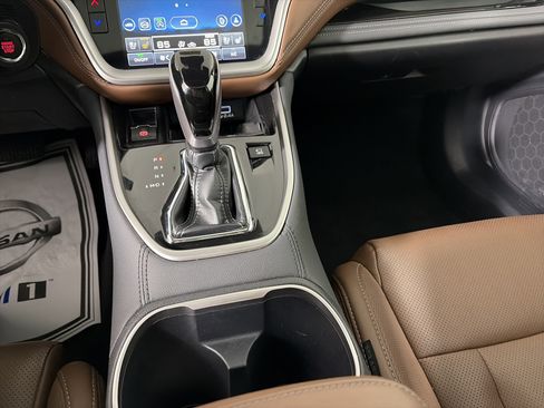 Used 2024 Subaru Outback Touring image 32
