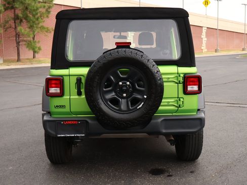 Used 2025 Jeep Wrangler Unlimited Sport AWD/4WD image 28