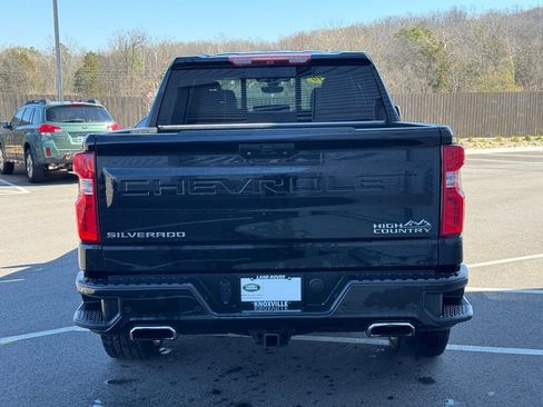 Used 2019 Chevrolet Silverado 1500 High Country w/ Technology Package image 14