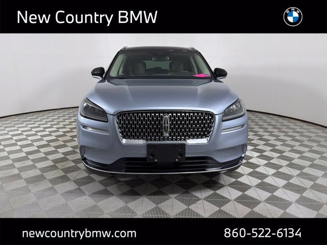Used 2022 Lincoln Corsair AWD w/ Premium Package image 2