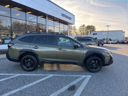 Used 2022 Subaru Outback Wilderness image 7