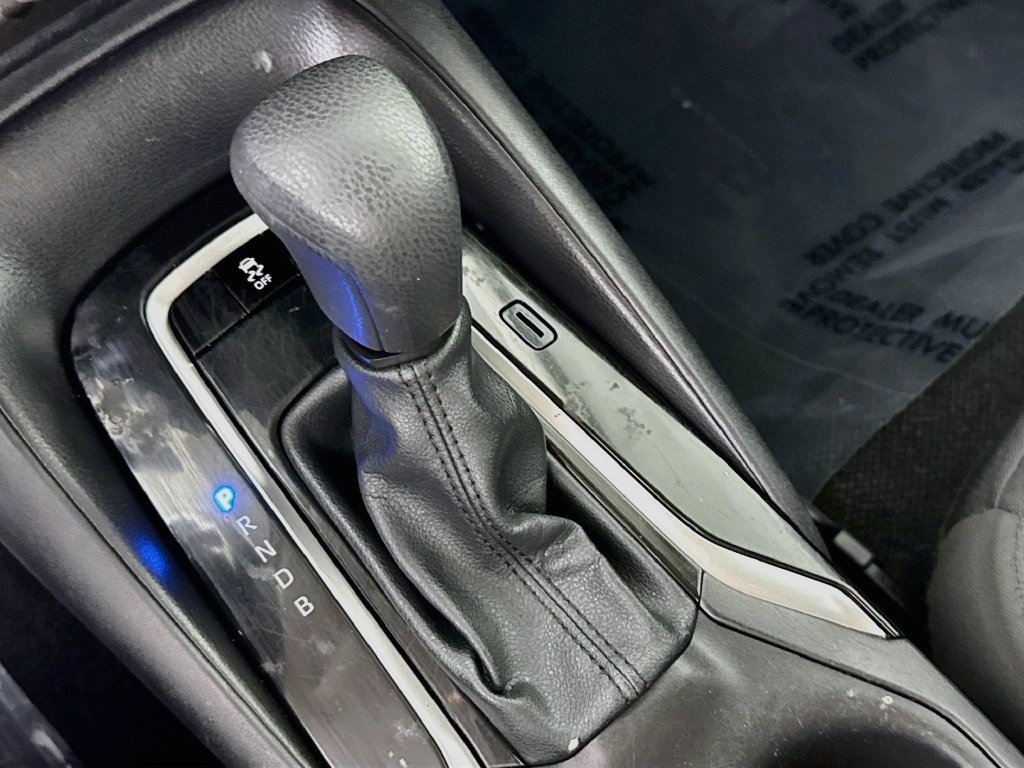 Used 2025 Toyota Corolla LE FWD image 19