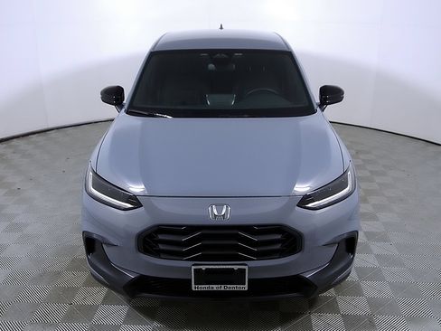 Used 2024 Honda HR-V Sport image 4