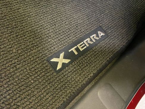 Used 2005 Nissan Xterra Off-Road image 40