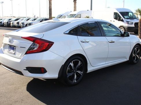 Used 2016 Honda Civic Touring image 8