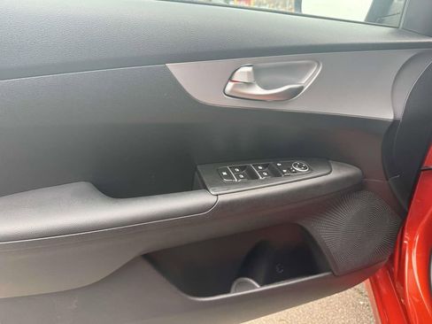 Used 2023 Kia Forte LXS FWD image 14