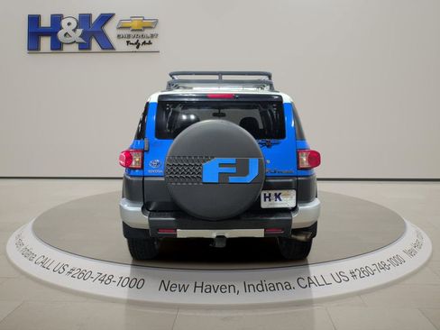 Used 2007 Toyota FJ Cruiser 4WD image 5