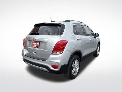 Used 2022 Chevrolet Trax LT w/ Driver Confidence Package AWD/4WD image 6