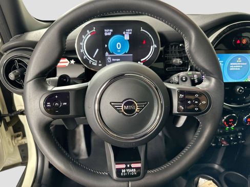 Used 2023 MINI Cooper S image 17