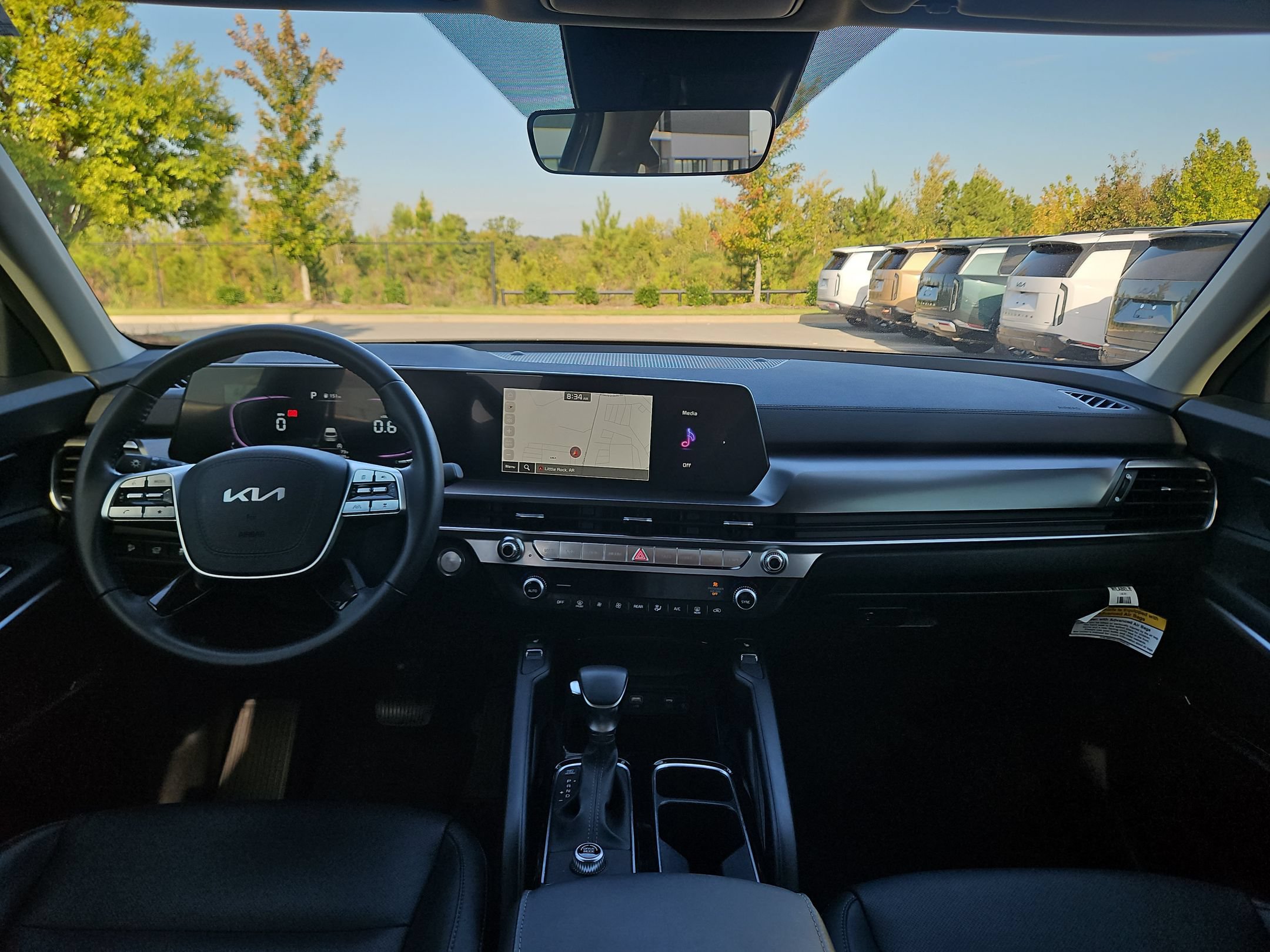 Used 2025 Kia Telluride S FWD image 10