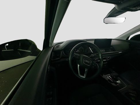 Used 2023 Audi Q5 2.0T Premium w/ Convenience Package AWD/4WD image 18