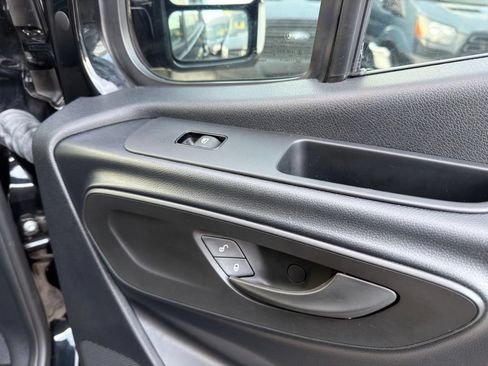 Used 2024 Mercedes-Benz Sprinter 2500 image 35
