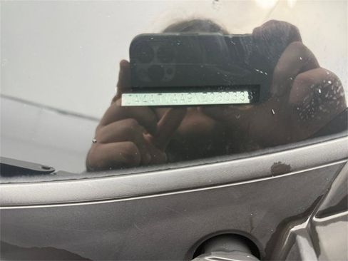 Used 2022 Mitsubishi Eclipse Cross LE image 33