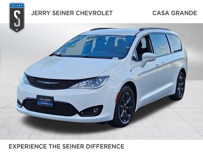 Used 2020 Chrysler Pacifica Touring-L w/ S Appearance Package